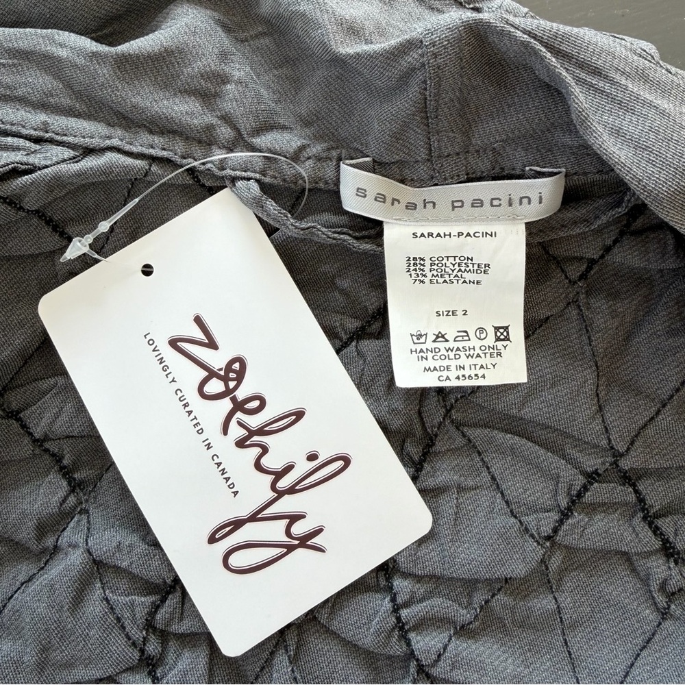 Sarah Pacini Charcoal Crinkled Short Sleeve Blouse - Medium - Picture 6 of 6